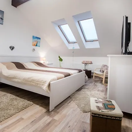 City Lights Apartment